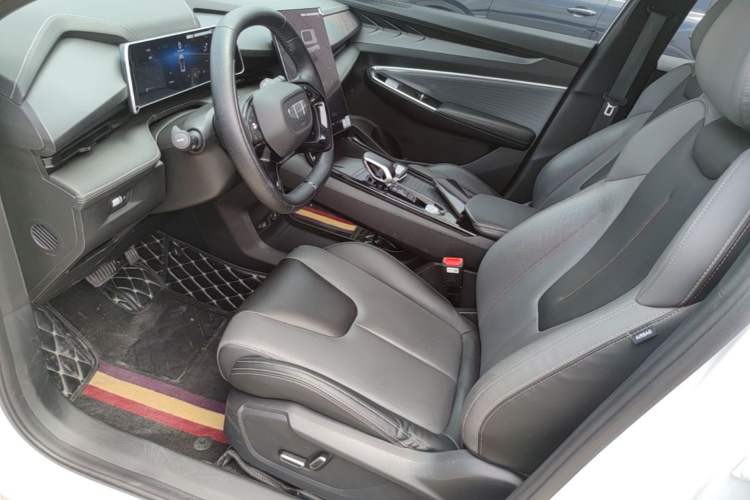 Used Geely Auto Emgrand X7 Sport 2023 Boyue COOL 1.5TD Smart Model Left Front Seat