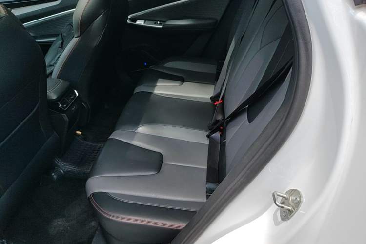 Used Geely Auto Emgrand X7 Sport 2023 Boyue COOL 1.5TD Smart Connect+ Left Rear Seat