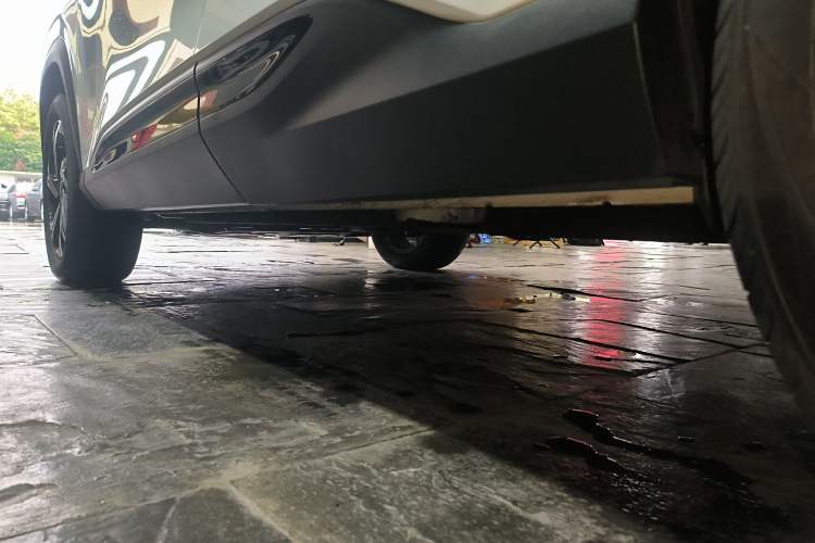 Used Geely Auto Emgrand X7 Sport 2023 Boyue COOL 1.5TD Smart Model Left Side Sill