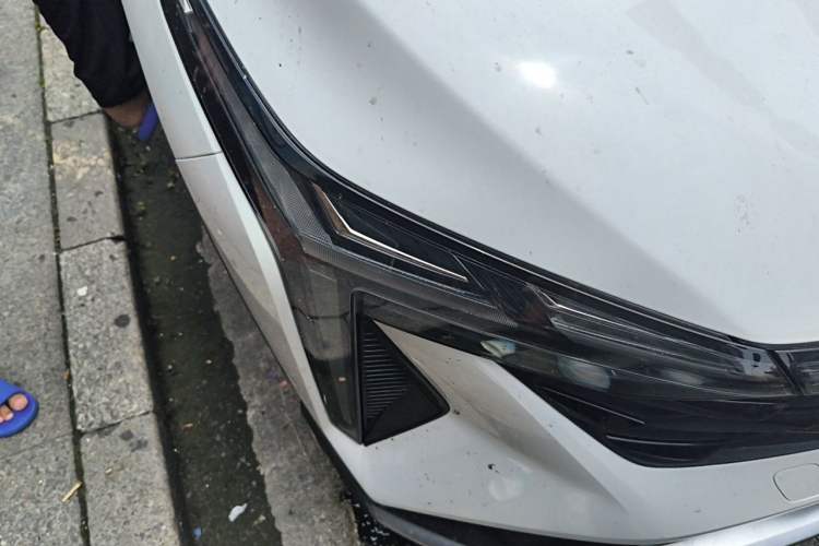 Used Geely Auto Emgrand X7 Sport 2023 Boyue COOL 1.5TD Smart Connect+ Right Front Headlight