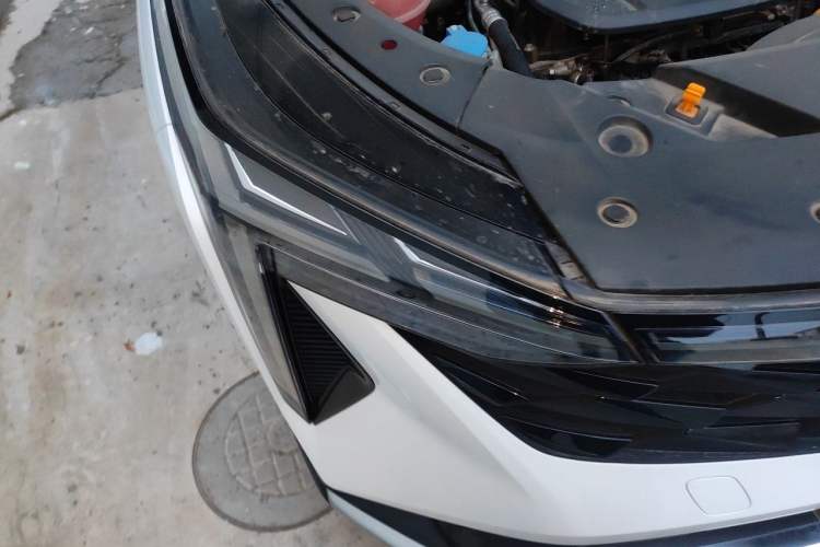 Used Geely Auto Emgrand X7 Sport 2023 Boyue COOL 1.5TD Smart Connectivity Model Right Front Headlight