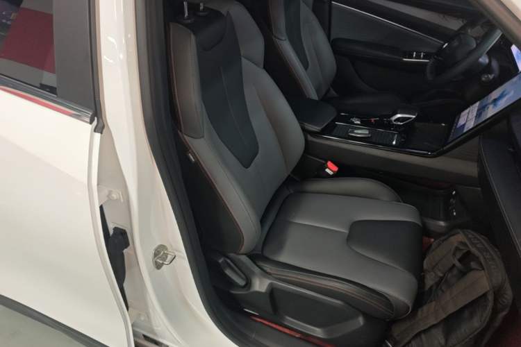 Used Geely Auto Emgrand X7 Sport 2023 Boyue COOL 1.5TD Smart Model Right Front Seat