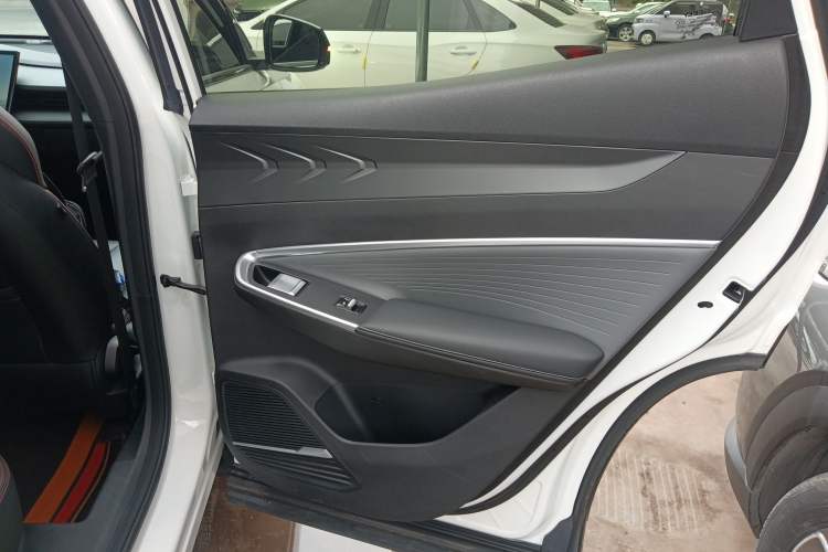 Used Geely Auto Emgrand X7 Sport 2023 Boyue COOL 1.5TD Smart Connect+ Right Rear Door Interior