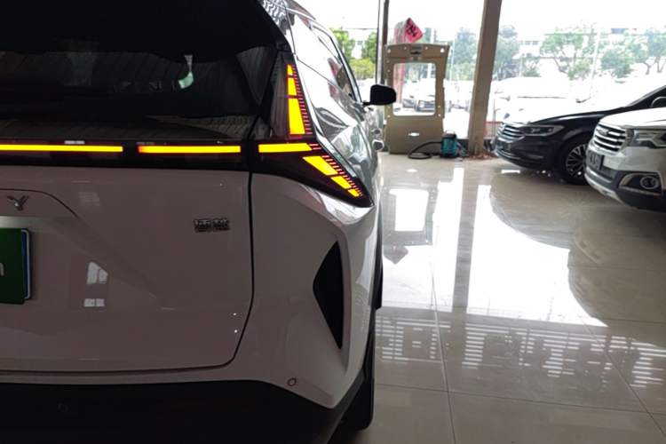Used Geely Auto Emgrand X7 Sport 2023 Boyue COOL 1.5TD Smart Model Right Rear Taillight