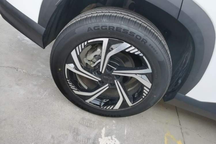 Used Geely Auto Emgrand X7 Sport 2023 Boyue COOL 1.5TD Smart Model Right Rear Wheel Hub