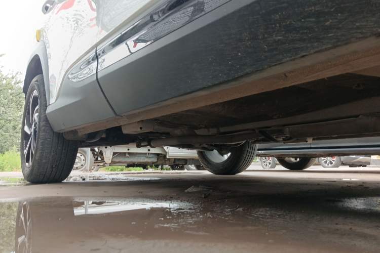 Used Geely Auto Emgrand X7 Sport 2023 Boyue COOL 1.5TD Smart Connect+ Right Side Sill