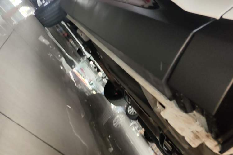 Used Geely Auto Emgrand X7 Sport 2023 Boyue COOL 1.5TD Smart Connect+ Right Side Sill