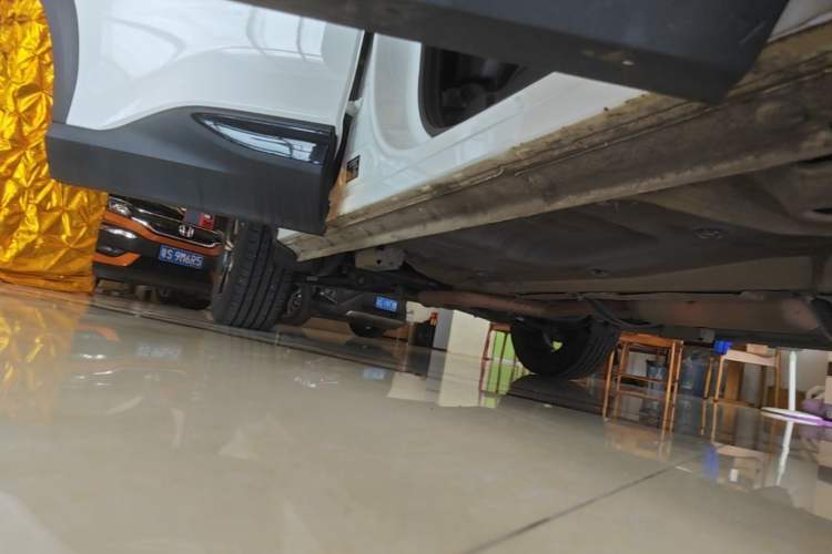 Used Geely Auto Emgrand X7 Sport 2023 Boyue COOL 1.5TD Smart Connectivity Model Right Side Sill