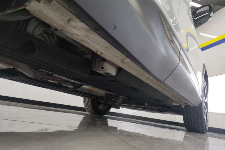 Used Geely Auto Emgrand X7 Sport 2023 Boyue COOL 1.5TD Smart Model Right Side Sill