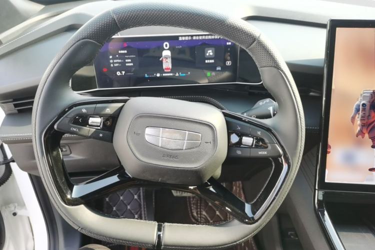 Used Geely Auto Emgrand X7 Sport 2023 Boyue COOL 1.5TD Smart Model Steering Wheel