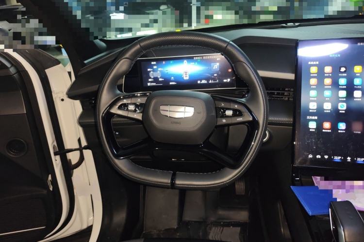 Used Geely Auto Emgrand X7 Sport 2023 Boyue COOL 1.5TD Smart Model Steering Wheel