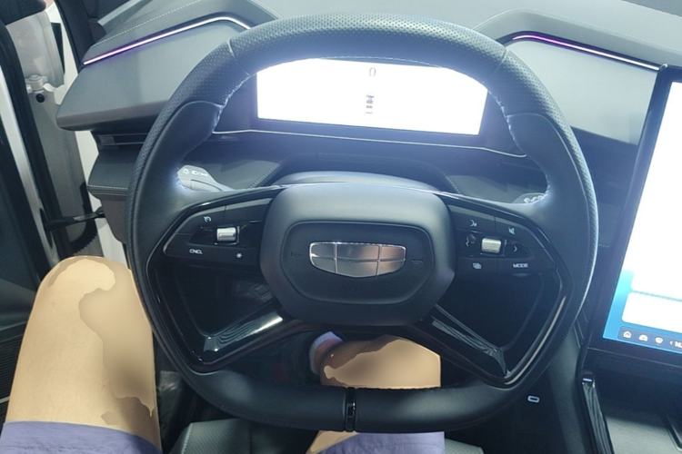 Used Geely Auto Emgrand X7 Sport 2023 Boyue COOL 1.5TD Smart Connect+ Steering Wheel