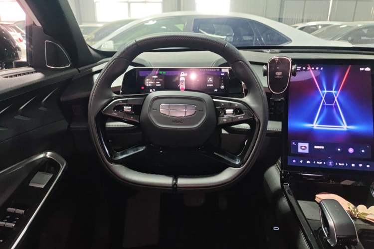 Used Geely Auto Emgrand X7 Sport 2023 Boyue COOL 1.5TD Smart Connect+ Steering Wheel