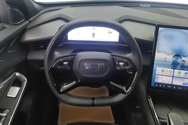 Used Geely Auto Emgrand X7 Sport 2023 Boyue COOL 1.5TD Smart Model Steering Wheel