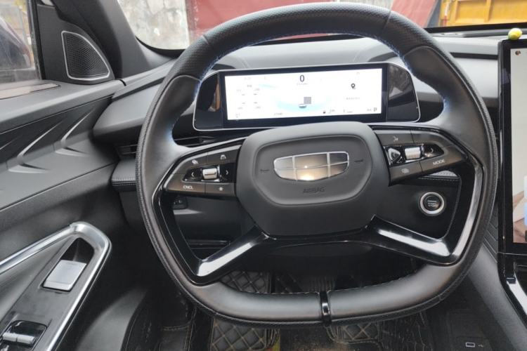 Used Geely Auto Emgrand X7 Sport 2023 Boyue COOL 1.5TD Smart Model Steering Wheel