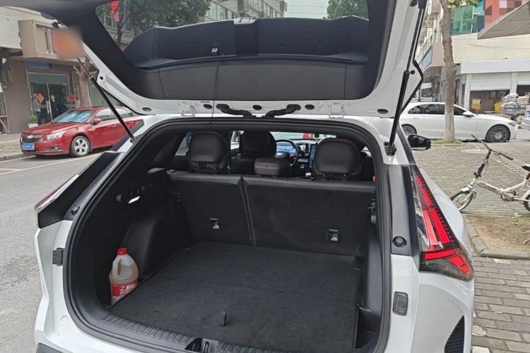 Used Geely Auto Emgrand X7 Sport 2023 Boyue COOL 1.5TD Smart Model Trunk
