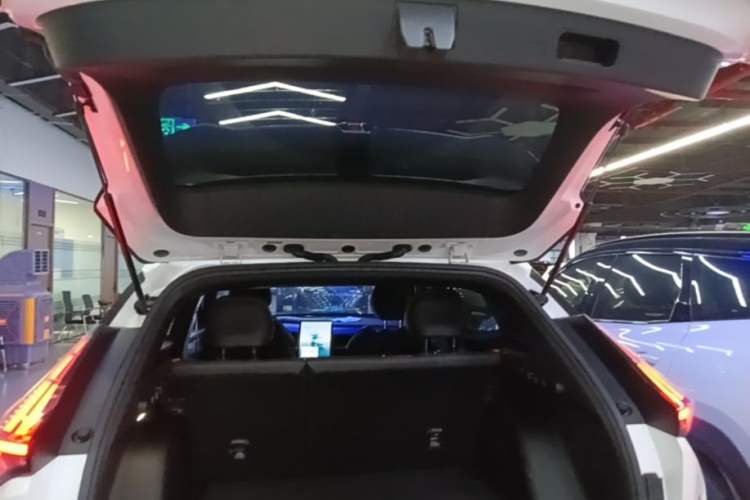 Used Geely Auto Emgrand X7 Sport 2023 Boyue COOL 1.5TD Smart Connectivity Model Trunk