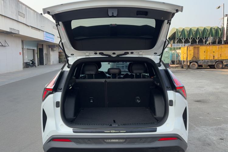 Used Geely Auto Emgrand X7 Sport 2023 Boyue COOL 1.5TD Smart Model Trunk
