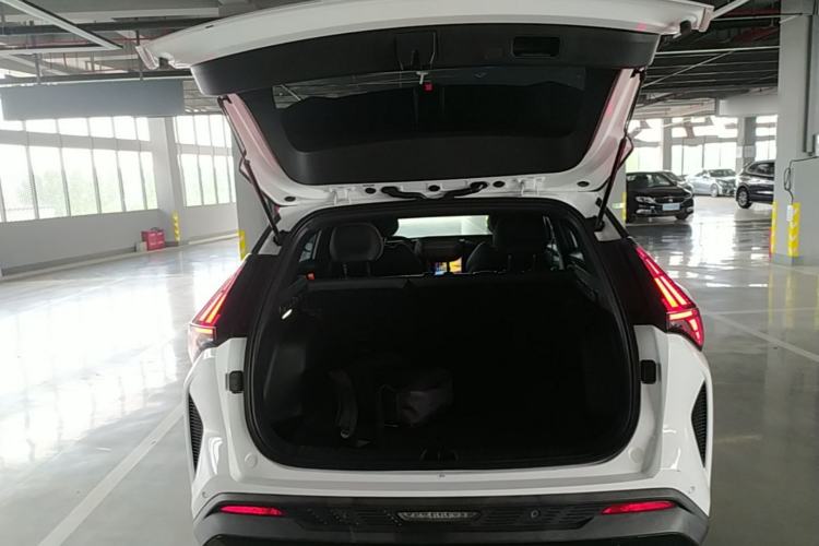 Used Geely Auto Emgrand X7 Sport 2023 Boyue COOL 1.5TD Smart Model Trunk