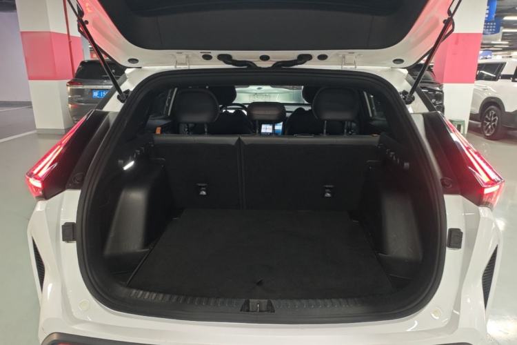 Used Geely Auto Emgrand X7 Sport 2023 Boyue COOL 1.5TD Smart Model Trunk