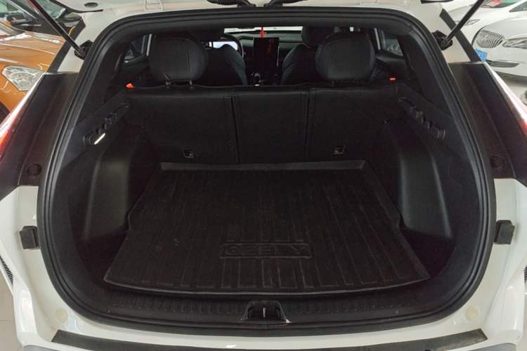 Used Geely Auto Emgrand X7 Sport 2023 Boyue COOL 1.5TD Smart Connect+ Trunk
