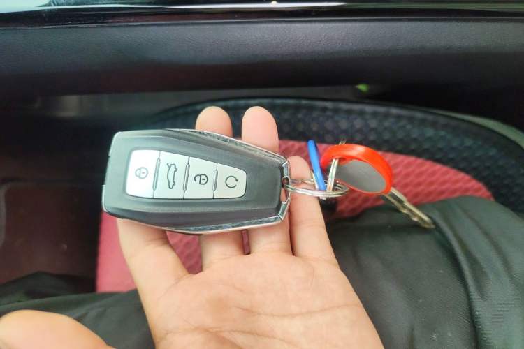 Used Geely Auto Emgrand X7 Sport 2023 Boyue COOL 1.5TD ZhiZun Edition Vehicle Key