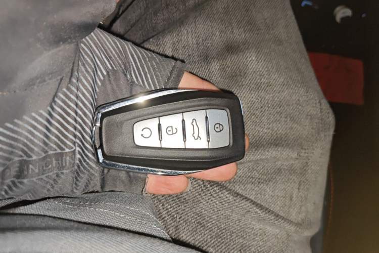 Used Geely Auto Emgrand X7 Sport 2023 Boyue COOL 1.5TD Smart Model Vehicle Key