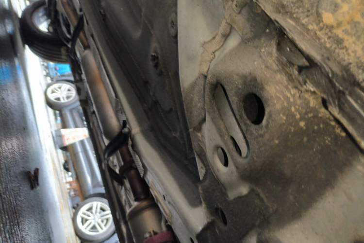 Used Geely Auto Emgrand X7 Sport 2024 1.5TD Smart Connect+ Chassis Front Right