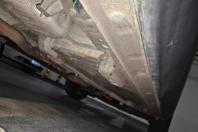 Used Geely Auto Emgrand X7 Sport 2024 1.5TD Dragon Edition Chassis Rear Right