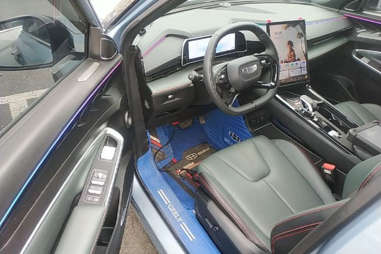 Used Geely Auto Emgrand X7 Sport 2024 1.5TD Smart Connect+ Driver Seat