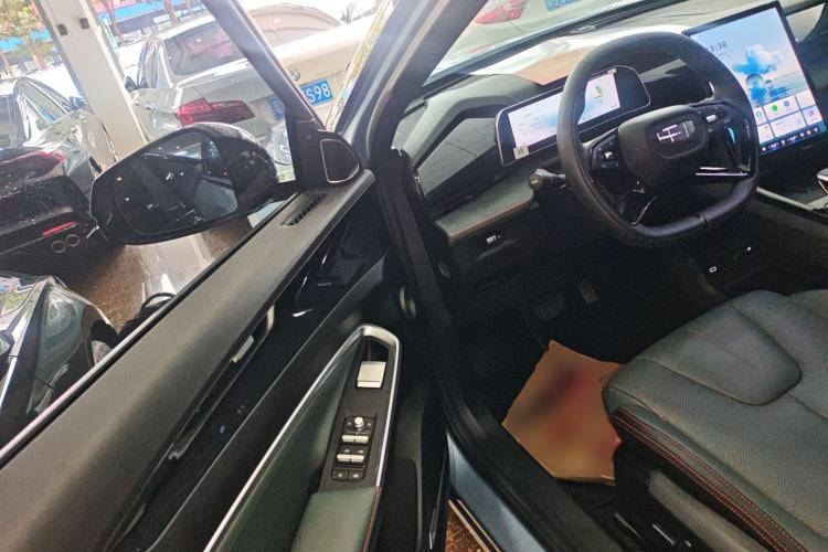 Used Geely Auto Emgrand X7 Sport 2024 1.5TD Smart Connect+ Driver Seat