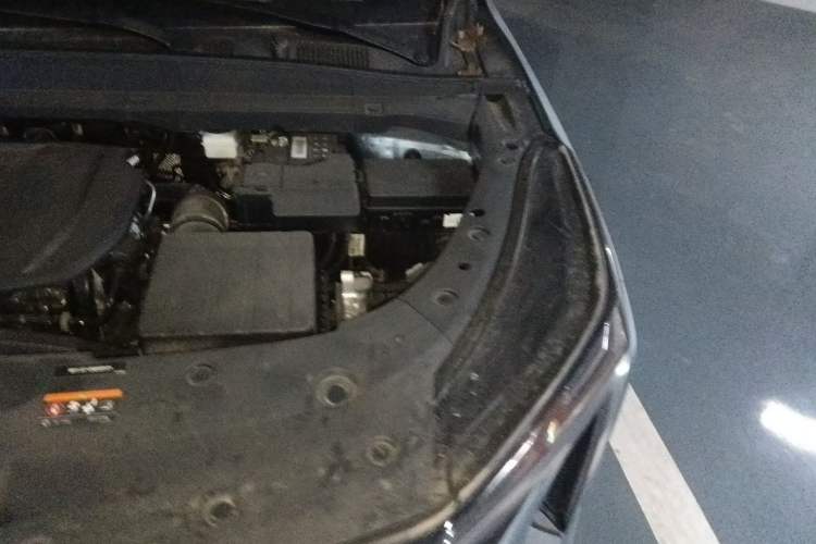 Used Geely Auto Emgrand X7 Sport 2024 1.5TD Dragon Edition Engine Bay Left