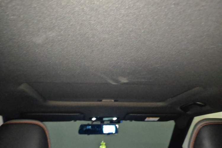 Used Geely Auto Emgrand X7 Sport 2024 1.5TD Dragon Edition Headliner
