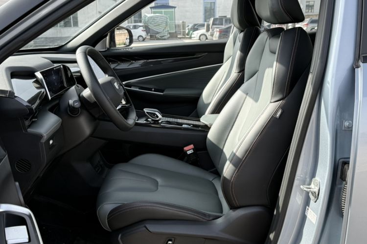 Used Geely Auto Emgrand X7 Sport 2024 1.5TD Prestige Edition Interior 2