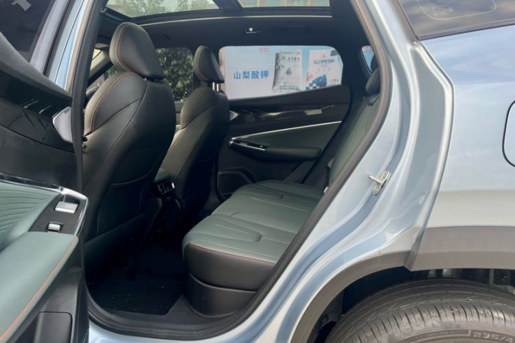 Used Geely Auto Emgrand X7 Sport 2024 1.5TD Prestige Edition Interior 3