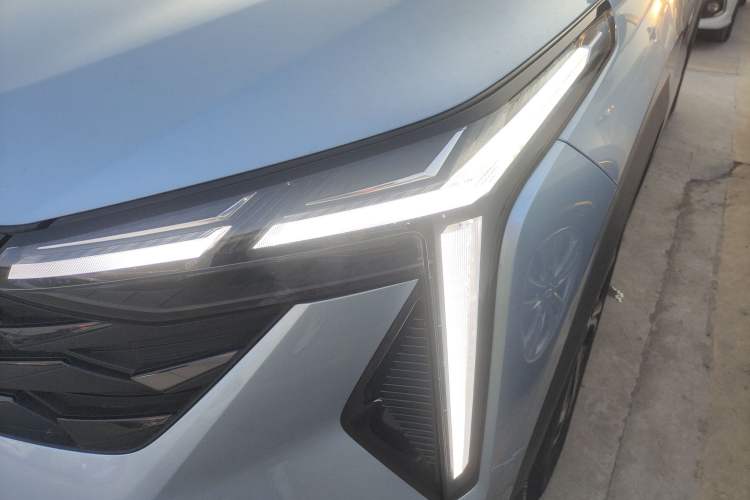 Used Geely Auto Emgrand X7 Sport 2024 1.5TD Smart Connect+ Left Front Headlight