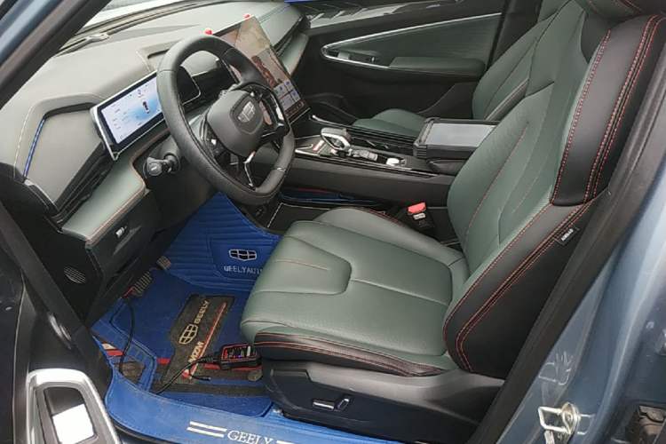Used Geely Auto Emgrand X7 Sport 2024 1.5TD Smart Connect+ Left Front Seat