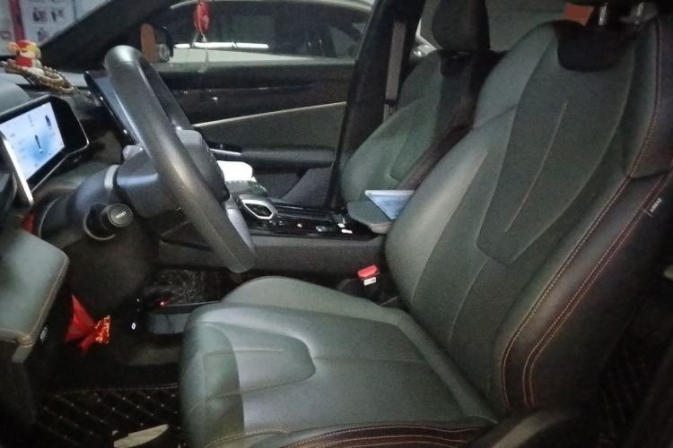 Used Geely Auto Emgrand X7 Sport 2024 1.5TD Dragon Edition Left Front Seat