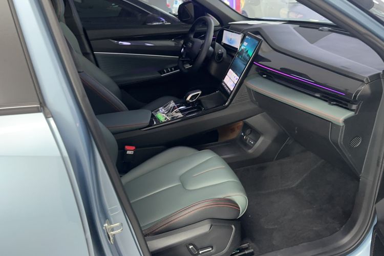 Used Geely Auto Emgrand X7 Sport 2024 1.5TD Prestige Edition Right Front Seat
