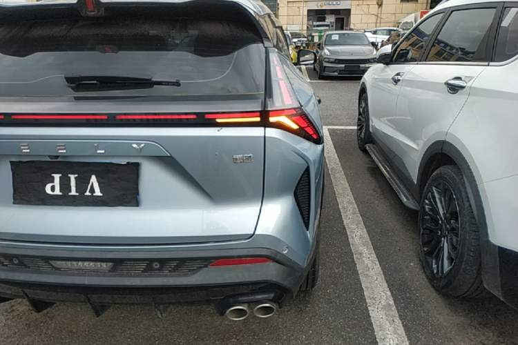 Used Geely Auto Emgrand X7 Sport 2024 1.5TD Smart Connect+ Right Rear Taillight