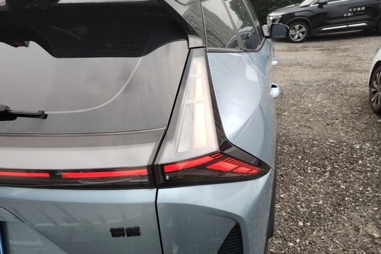 Used Geely Auto Emgrand X7 Sport 2024 1.5TD Prestige Edition Right Rear Taillight