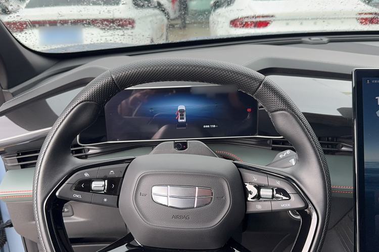 Used Geely Auto Emgrand X7 Sport 2024 1.5TD Prestige Edition Trunk