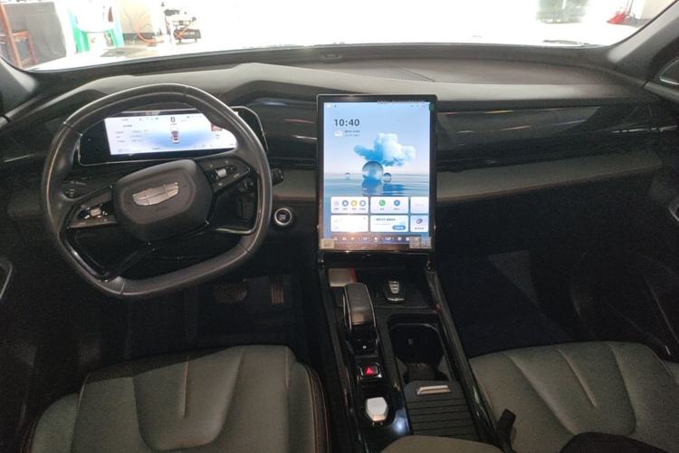 Used Geely Auto Emgrand X7 Sport 2024 1.5TD Dragon Edition Center Console