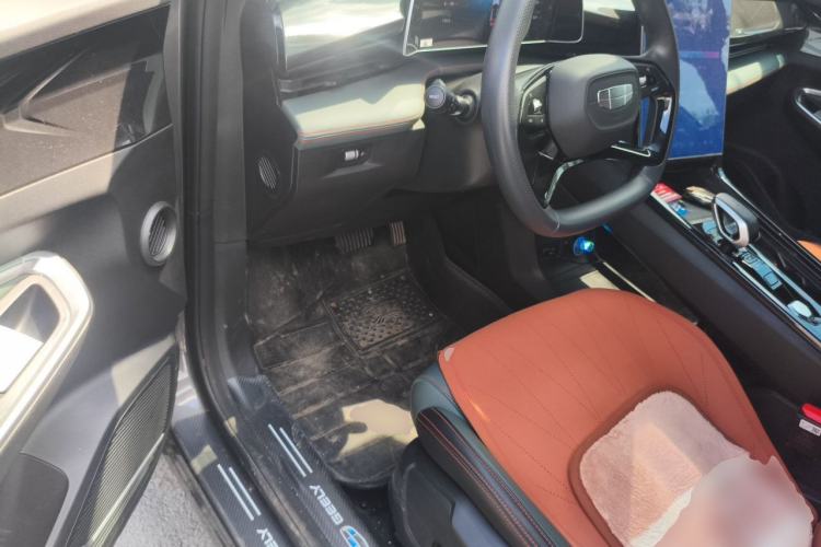 Used Geely Auto Emgrand X7 Sport 2024 1.5TD Dragon Edition Driver Seat