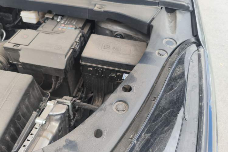 Used Geely Auto Emgrand X7 Sport 2024 1.5TD Dragon Edition Engine Bay Left