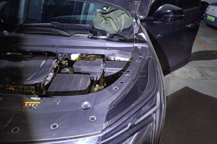Used Geely Auto Emgrand X7 Sport 2024 1.5TD Dragon Edition Engine Bay Left
