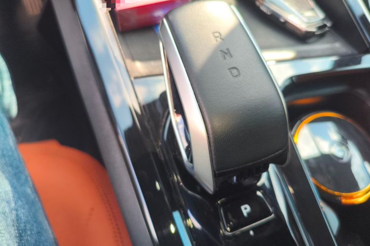 Used Geely Auto Emgrand X7 Sport 2024 1.5TD Dragon Edition Gear Lever