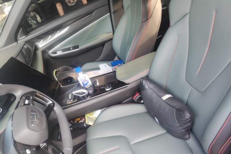 Used Geely Auto Emgrand X7 Sport 2024 1.5TD Dragon Edition Left Front Seat