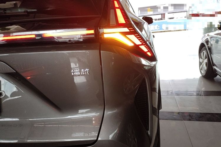 Used Geely Auto Emgrand X7 Sport 2024 1.5TD Dragon Edition Right Rear Taillight