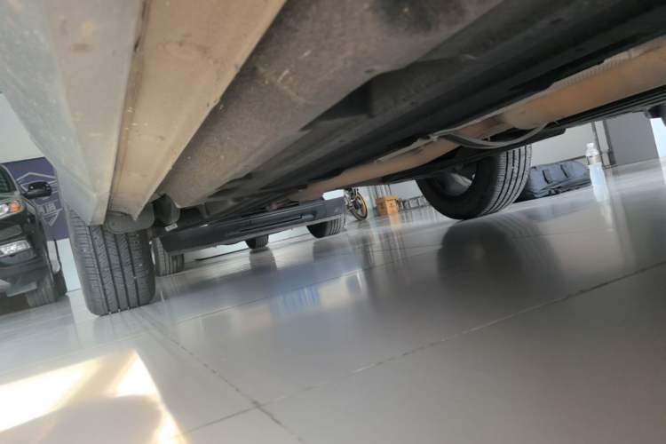 Used Geely Auto Emgrand X7 Sport 2024 1.5TD Smart Edition Right Side Sill